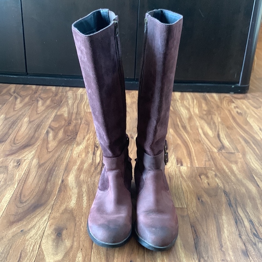 Sorel - Lolla Tall Boot - Burgundy size 8.5